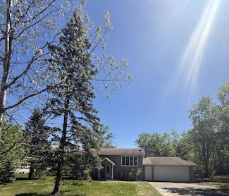 144 Circle Pines Dr NW, Bemidji, MN 56601