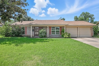 8109 Chapin Rd, Benbrook, TX 76116