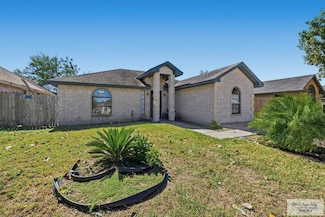 3582 Kingsway Dr, Brownsville, TX 78526