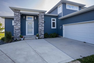 5520 W 154th Ct, Lowell, IN 46356