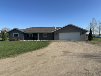 20759 S Sand Lake Rd, Pelican Rapids, MN 56572