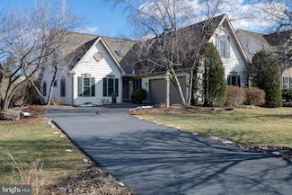 755 Steeplechase Rd, Landisville, PA 17538
