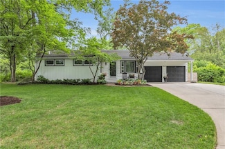 4820 W 76th St, Prairie Village, KS 66208