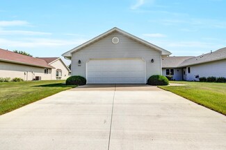 1332 N 7th St, Lake City, MN 55041