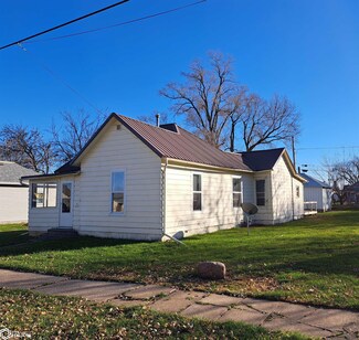 14 10th Ave W, Albia, IA 52531