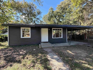 84 Lancaster Rd, Little Rock, AR 72209