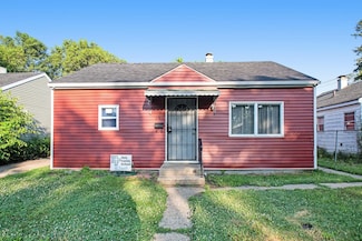 261 N Kenmore St, South Bend, IN 46619