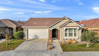 3469 Sussex Ave, Clovis, CA 93619