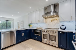 11919 Mayfield Ave Unit 2, Los Angeles, CA 90049