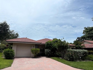 4870 Kestral Park Cir Unit 14, Sarasota, FL 34231