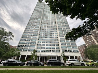1700 E 56th St Unit 1706, Chicago, IL 60637