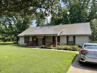 10428 County Road 92, Rogersville, AL 35652