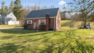 2900 Sebolt Rd, South Park, PA 15129