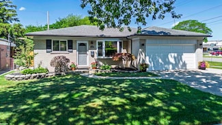 27881 Wagner Ave, Warren, MI 48093