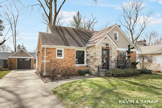 134 Manchester Rd SW, Grand Rapids, MI 49548