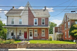 129 S 5th St, Perkasie, PA 18944