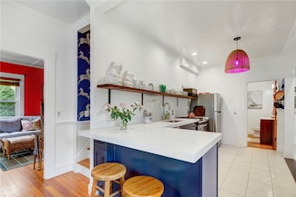 24 Hunter Ave, Newport, RI 02840