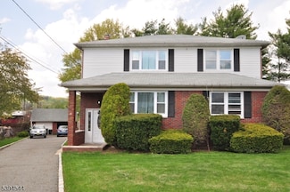 23 Gleeson Dr, Clifton, NJ 07013