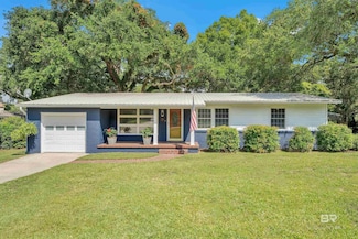 252 S Bayview St, Fairhope, AL 36532