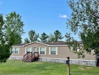 5746 Burton Hill Rd, Irasburg, VT 05845