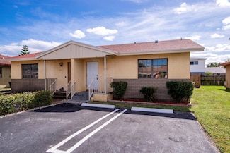 1713 Barton Ct, Lake Worth, FL 33460