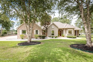 10010 Sanctuary Blvd W, Ocean Springs, MS 39564