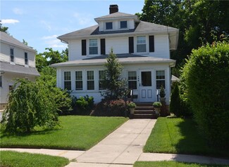 168 Wentworth Ave, Cranston, RI 02905
