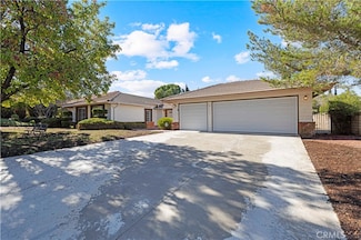 41253 Chestnut St, Palmdale, CA 93551