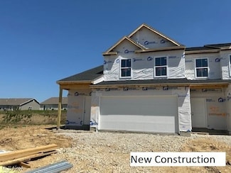 424 Honeycrisp Dr NE, Louisville, OH 44641