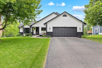 6855 Timber Crest Dr, Osseo, MN 55311