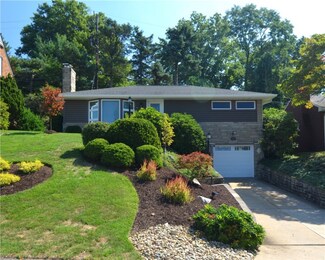 119 Ryan Dr, Pittsburgh, PA 15220