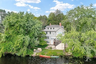 9 Lakeview Terrace, Winchester, MA 01890