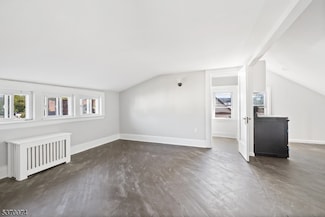 296 N Maple Ave, East Orange, NJ 07017