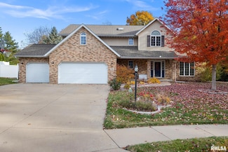 26 Linden Ct, Morton, IL 61550