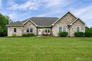 5252 Thomas Dr, Waynesville, OH 45068