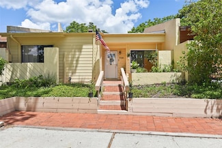 708 W Cranes Cir, Altamonte Springs, FL 32701