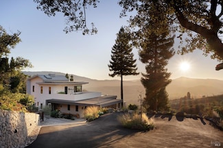 12305 Manzanita Ln, Glen Ellen, CA 95442