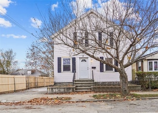 92 Parnell St, Providence, RI 02909