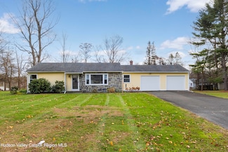1760 U S 9, Stuyvesant, NY 12173
