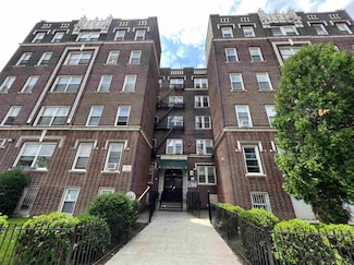 9 Gifford Ave Unit 15E, Jersey City, NJ 07304