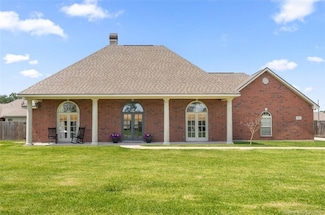 956 S Kade Ln, Lake Charles, LA 70605