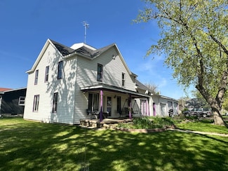 206 W 7th St, Osmond, NE 68765