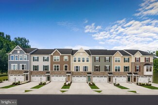 304 Paca Gardens Ln, Frederick, MD 21703