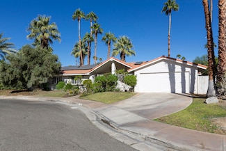 2942 E Orella Cir, Palm Springs, CA 92264