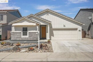 1851 Berlanda Ln, Lodi, CA 95242