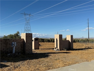 8539 W Avenue L, Lancaster, CA 93536