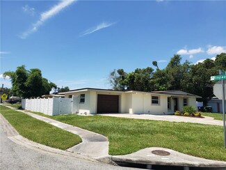 5212 Kings Ct, Orlando, FL 32810