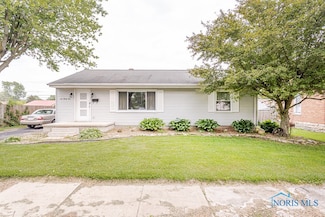 635 4th St, Fremont, OH 43420