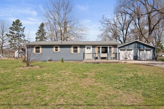 74 Hawley St, Quincy, MI 49082