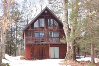 1899 Timberlane Ct, Hamlin, PA 18427